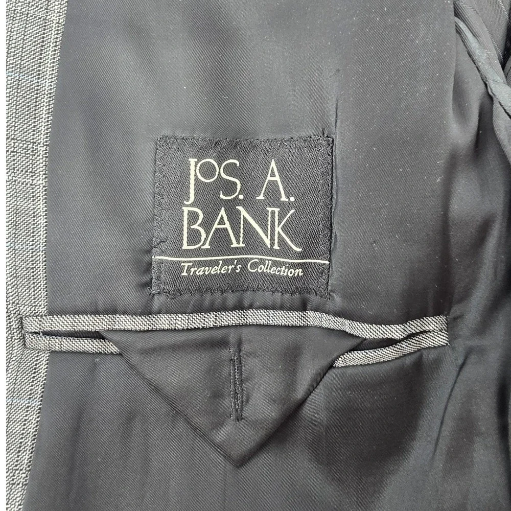 Jos. A. Bank Blazer Mens 42R Gray Traveler's Collection Tailored Fit Glen Plaid